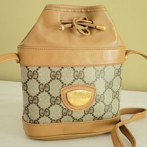 Gucci GG Soho Marmont Mini Bucket Crossbody Handbag